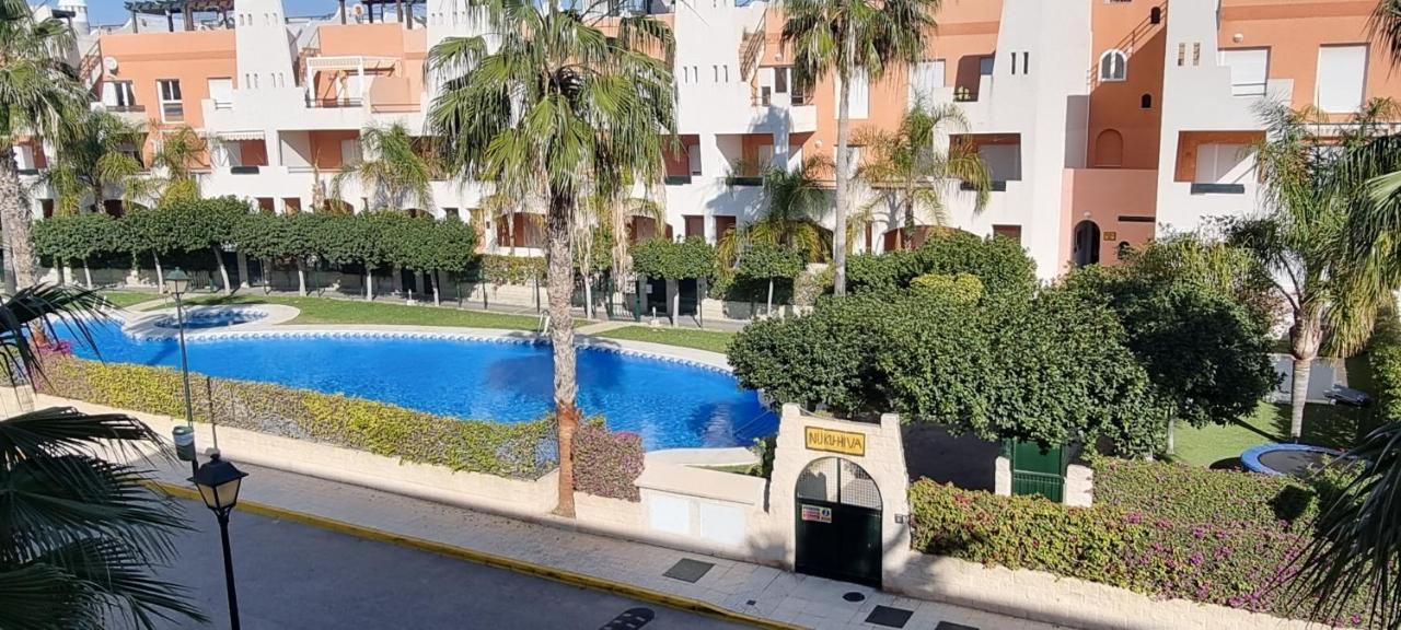 Homes of Spain, Apartamentos Paraíso Vera Playa, Bajo W Nuku Hiva con jardín y piscina privada a pie de playa, WIFI Playas de Vera Exterior foto