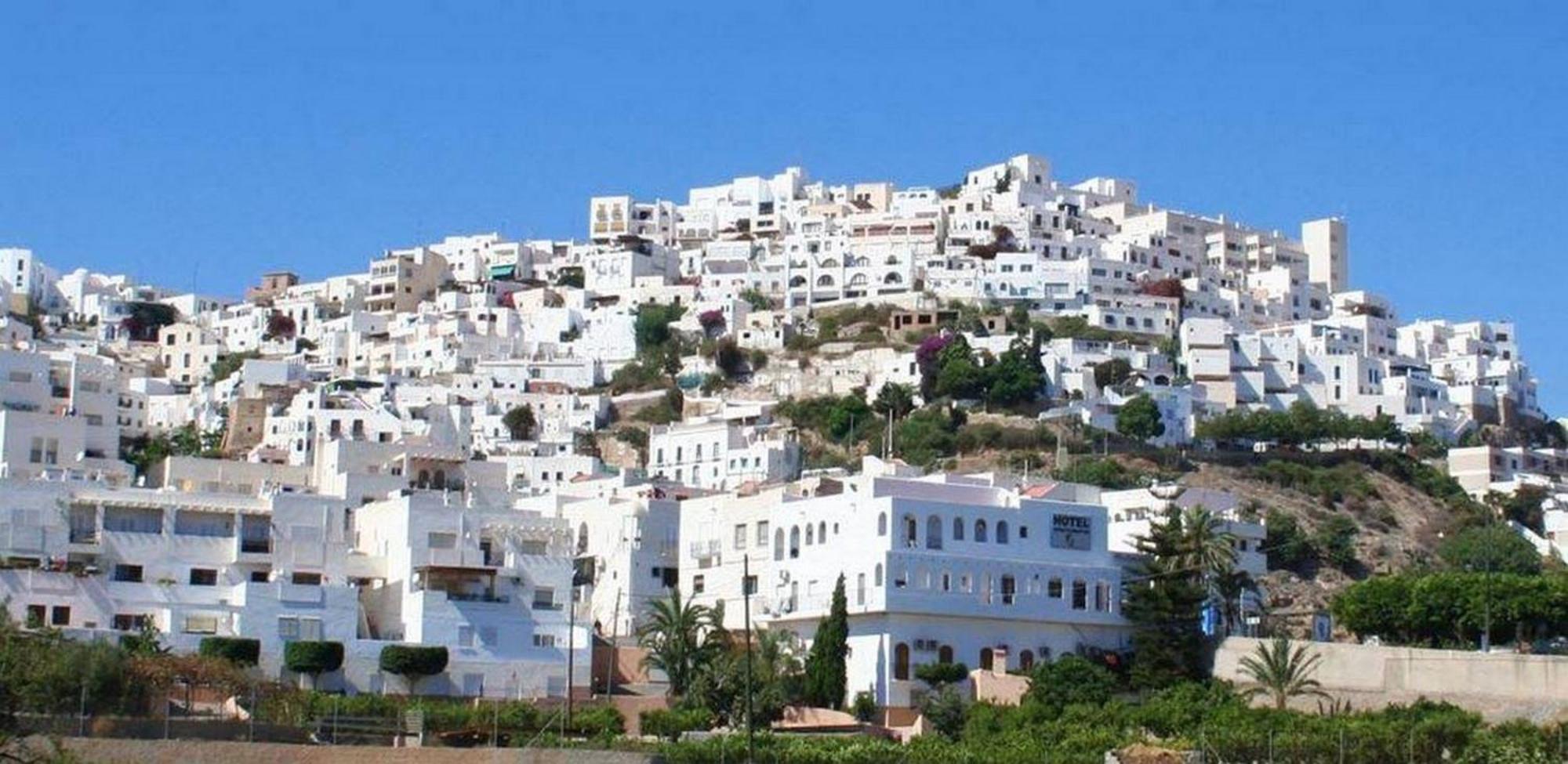 Homes of Spain, Apartamentos Paraíso Vera Playa, Bajo W Nuku Hiva con jardín y piscina privada a pie de playa, WIFI Playas de Vera Exterior foto